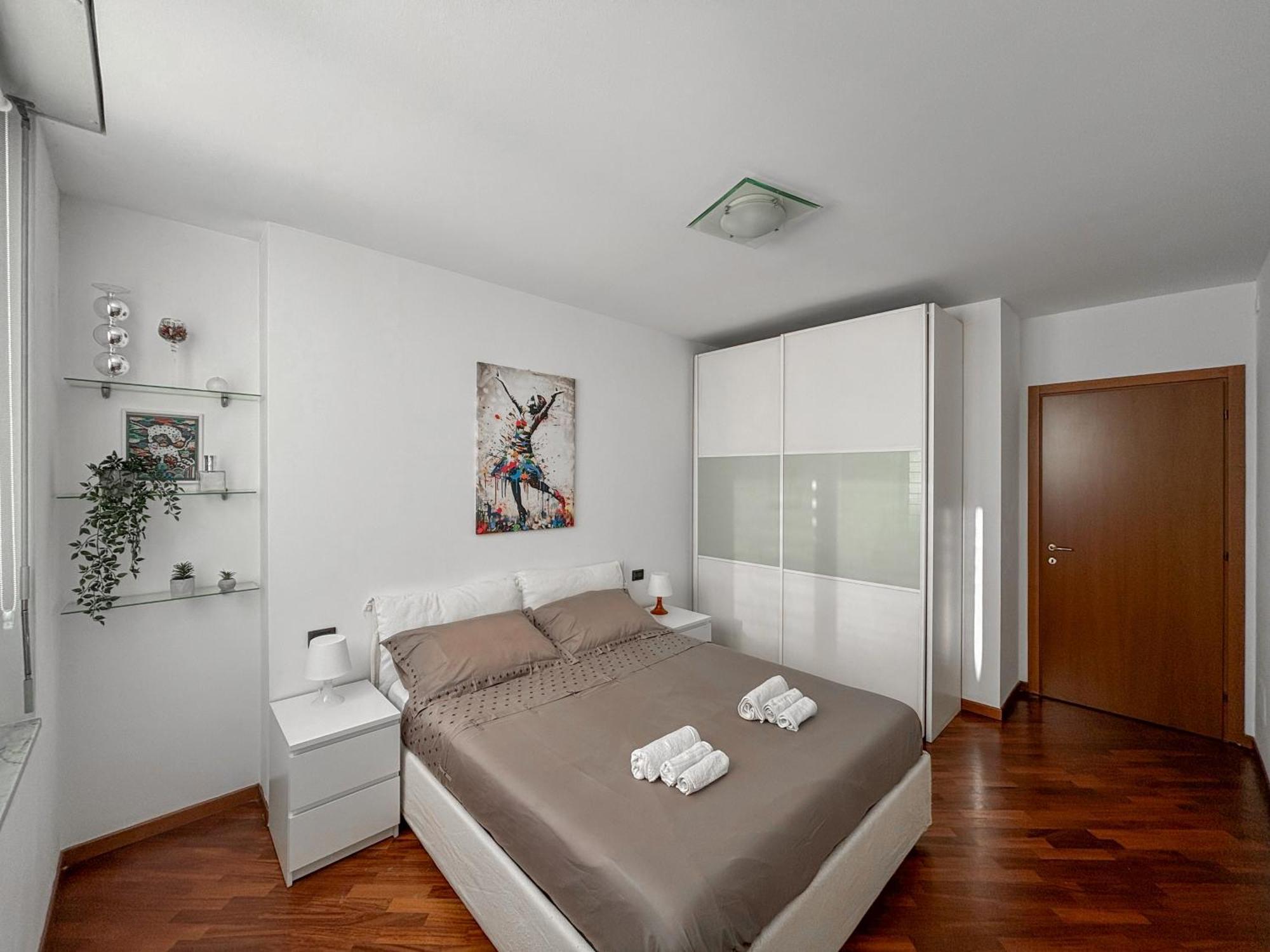 코모 Bilocale Con Terrazzo E Box Auto Su Richiesta 아파트 외부 사진